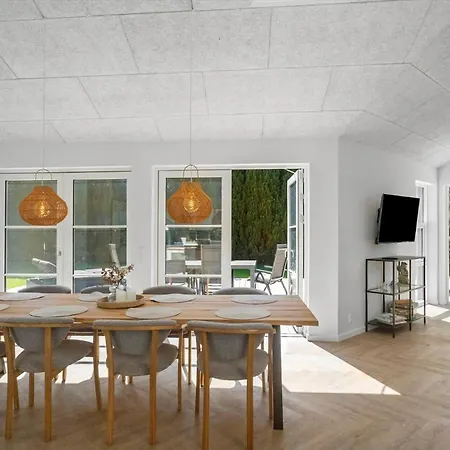 Dom wakacyjny M379-vaeggerlose-baeverstien-43 *