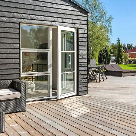 M379-vaeggerlose-baeverstien-43 Dom wakacyjny